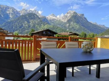 Balkonterrasse mit Ausblick