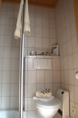 DU/WC