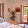 Schlafzimmer mit Balkon