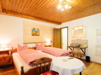 Doppelbettzimmer
