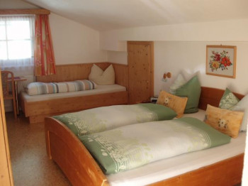 Drei-Bett-Zimmer