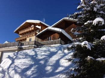 Haus mit Bergblick