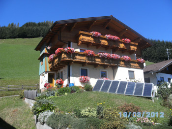 Haus Sommeransicht