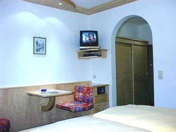 Doppel/Dreibettzimmer