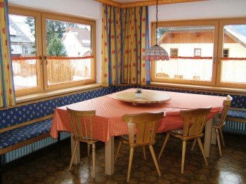 Küchentisch für 12 Personen
