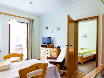 Haus Keller Ferienwohnungen "Ferienwohnung 3/ Kapelle"