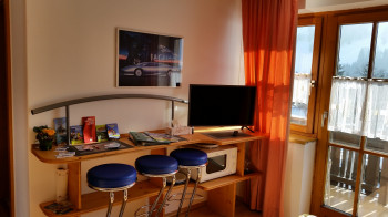 Bar/Vierbettzimmer