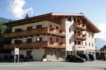 Berghaus Suites