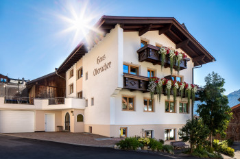 Haus Oberacher im Sommer