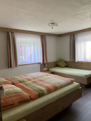 Ferienwohnung 1 - 3 Bettzimmer