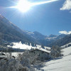 winterliche Landschaft mit Blick zum Hintertuxer Gletscher