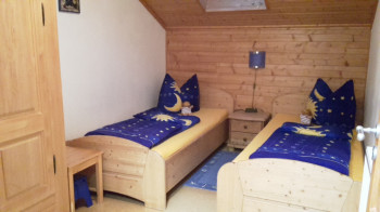 2. Schlafzimmer