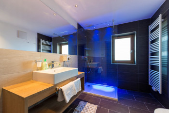 Neue Badezimmer