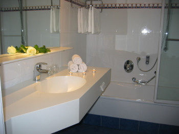 Badezimmer - Jun.Suite