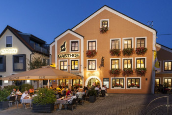 Hotel Die Gams Aussenansicht