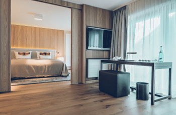 Elizabeth Suite Regular