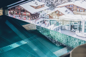 Penthousepool mit Aussicht