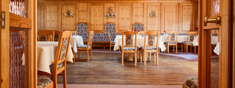 Restaurant im Hotel Enzian.