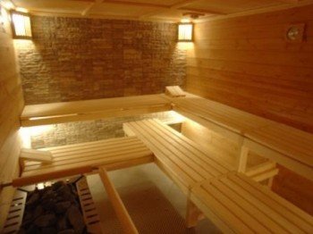 Sauna im Wellnessbereich