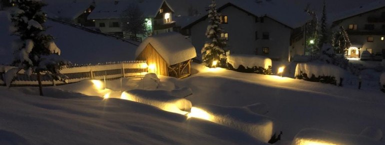 Winter Ansicht Naturbadeteich