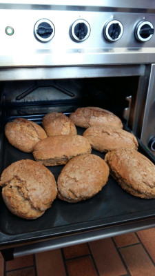 Selbstgebackenes Brot