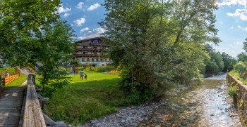 Hotel Gasthof Wachter im Sommer