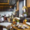 Cafè Genziana / Lobby / Kamin