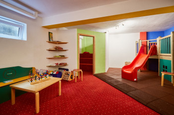 Spielzimmer im Untergeschoss