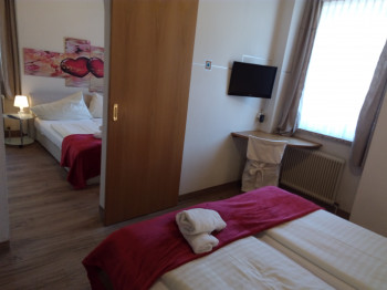 Familien-Zimmer