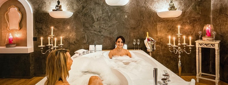 Doppelwanne Wellness