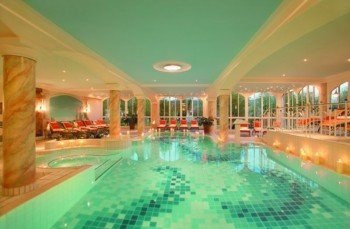 Das Schwimmbad