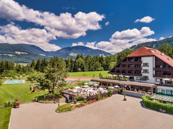 Außenansicht Hotel Royal Hinterhuber