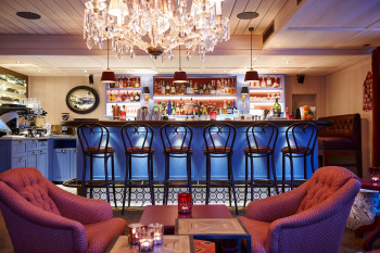 Die Blaue Bar