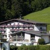 Hotel Serena im Sommer