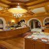 Speisesaal & Buffet