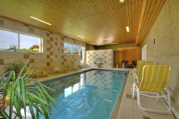 Hallenbad