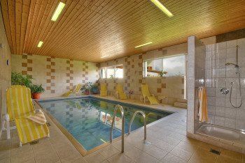 Hallenbad