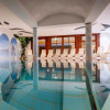 2 Indoorpool