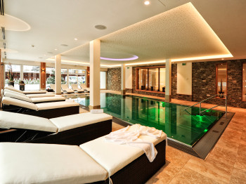 Hallenbad