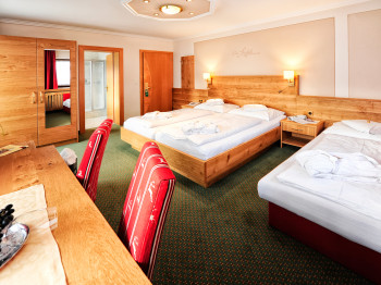 Dreibettzimmer