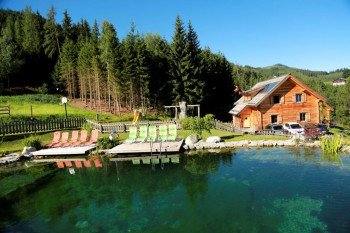 Sommer im Hüttendorf