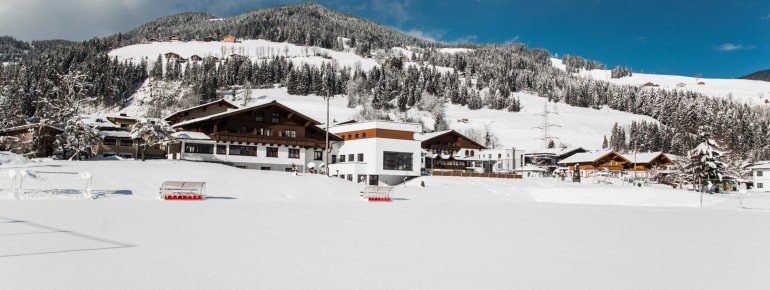 Hausansicht vom Garten