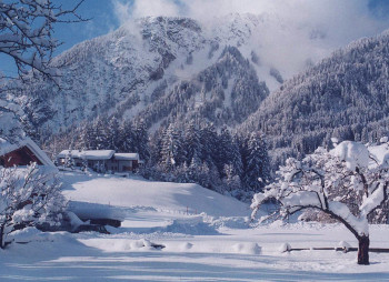 unser Haus im Winter