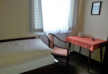 Einbettzimmer