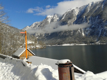 Hallstätter See im Winter