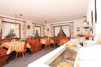 Gästestube mit Walserfrühstück
