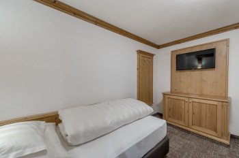 Schlafzimmer II