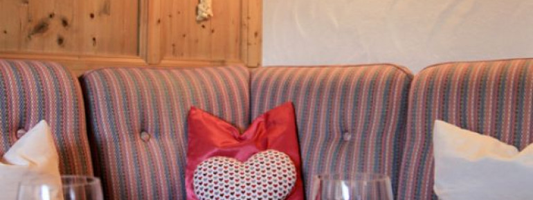 Gemütliche Sitzecke Wohnung Hahnenkamm