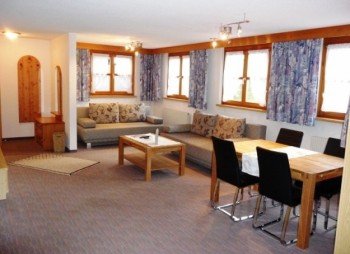 Die Ferienwohnung bietet Platz für 2-4 Personen