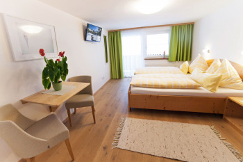 Doppelzimmer mit Balkon